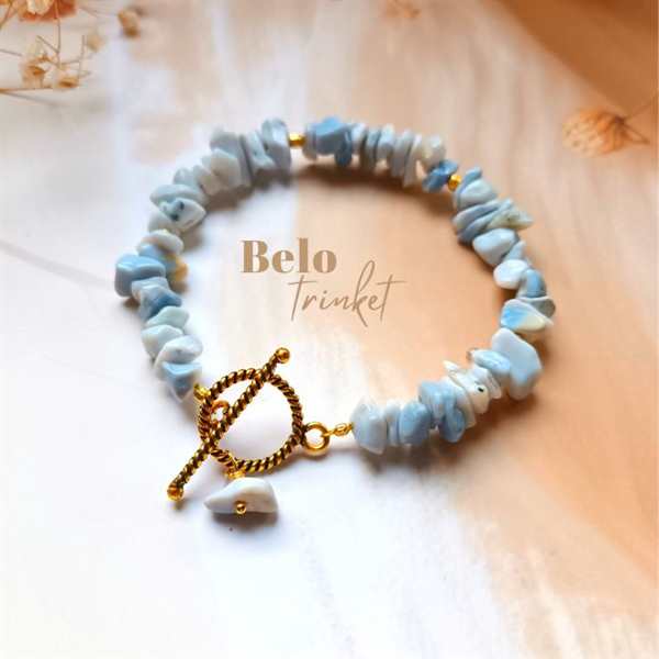 Dainty Golden Minimalist blue lace agate gemstone Bracelet