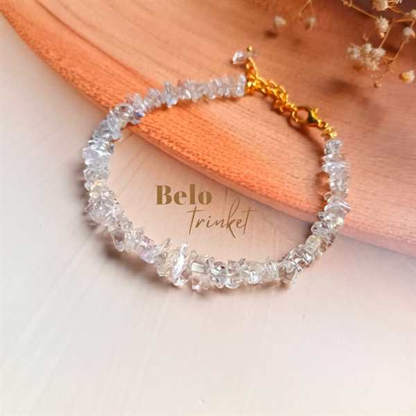Dainty Golden Minimalist crystal  gemstone Bracelet