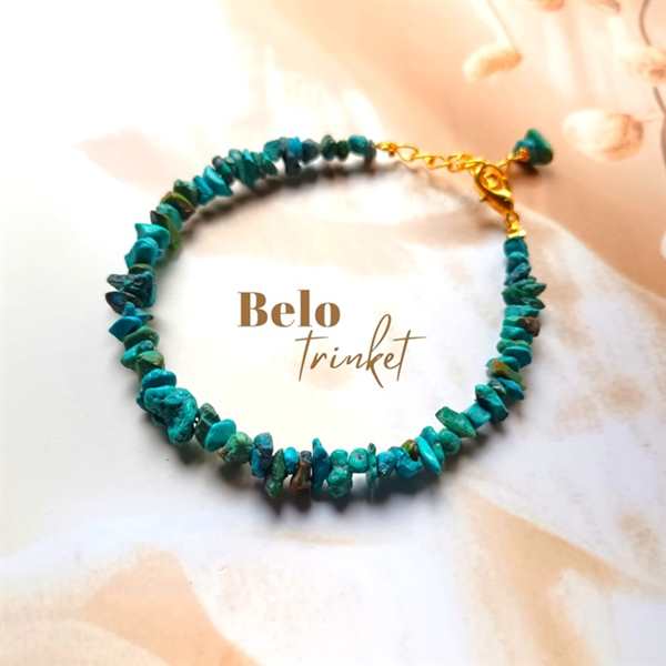 Dainty Golden Minimalist turquoise gemstone Bracelet