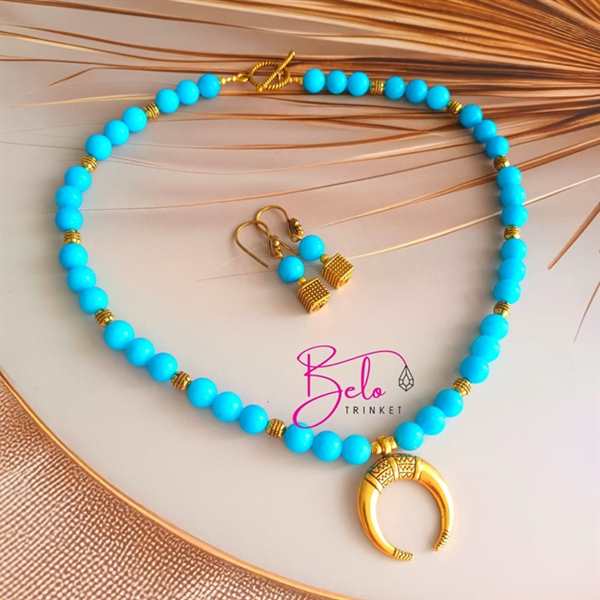 Dainty blue gemstone beaded necklace set