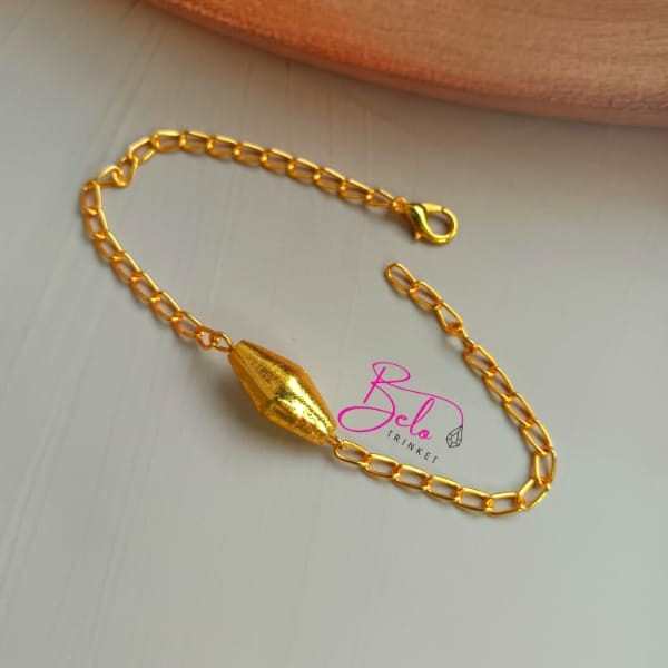 Dainty  golden chain handmade bracelet