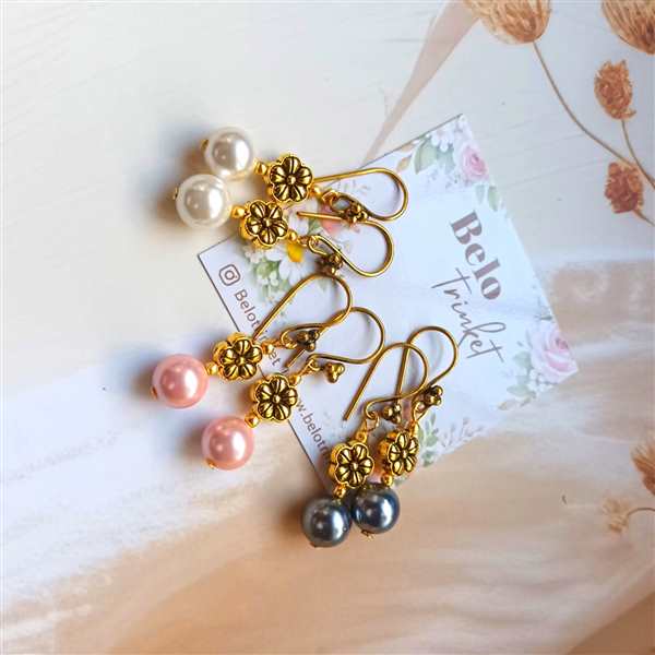 Dainty pink pearl danglers earrings